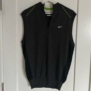 Nike Wool Golf Vest